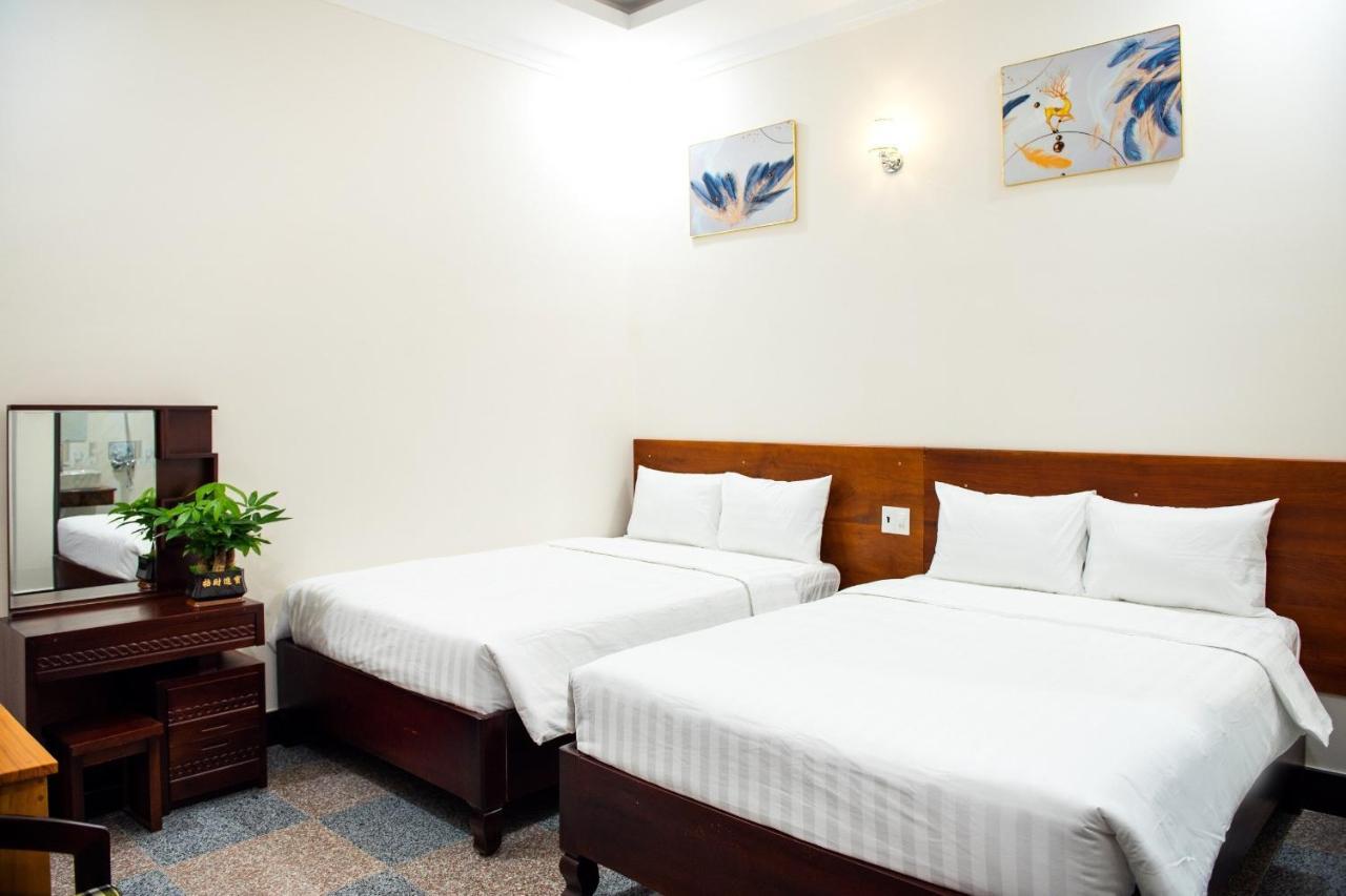 Minh Lam Hotel Pleiku Exterior photo