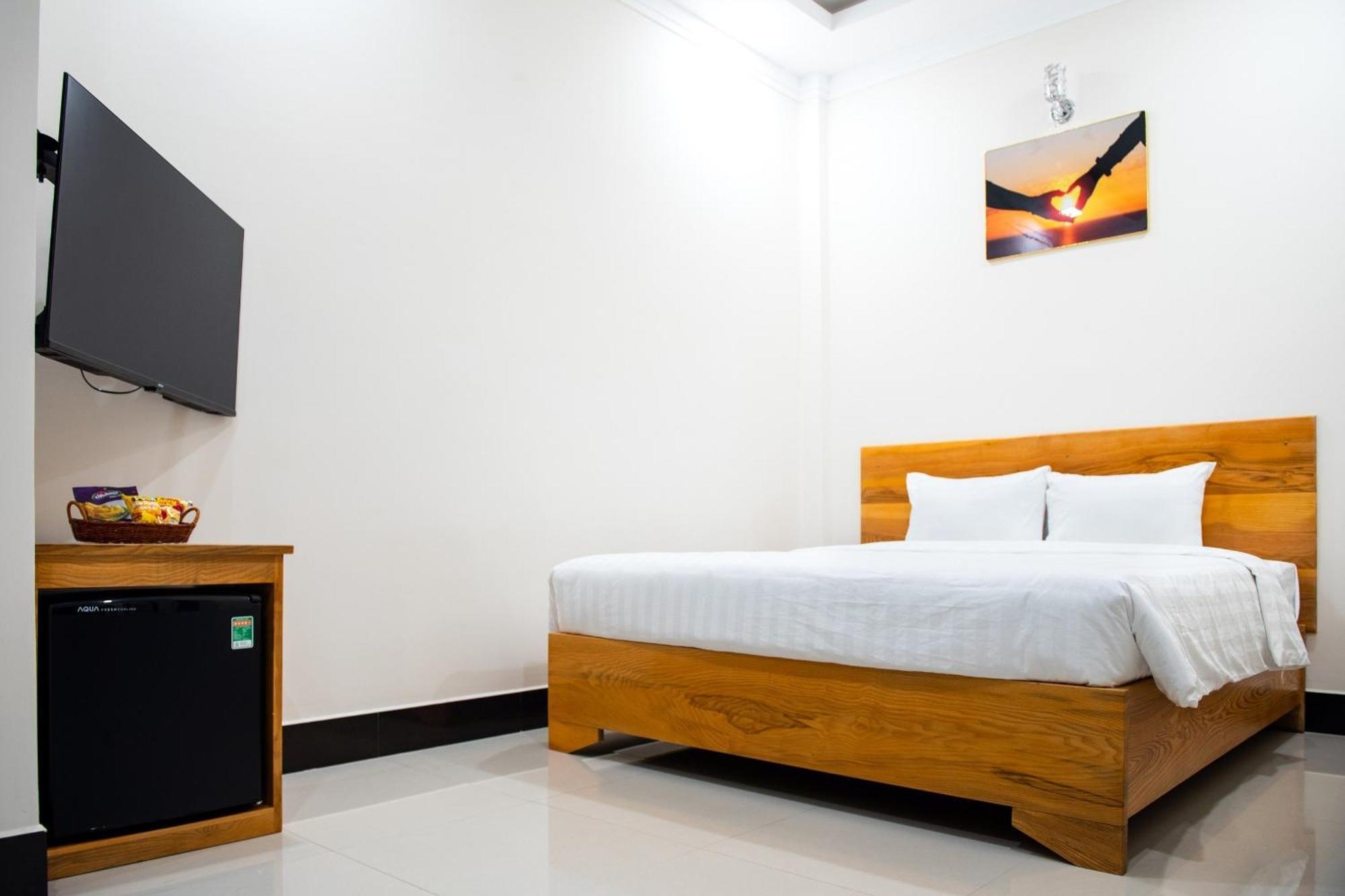 Minh Lam Hotel Pleiku Exterior photo