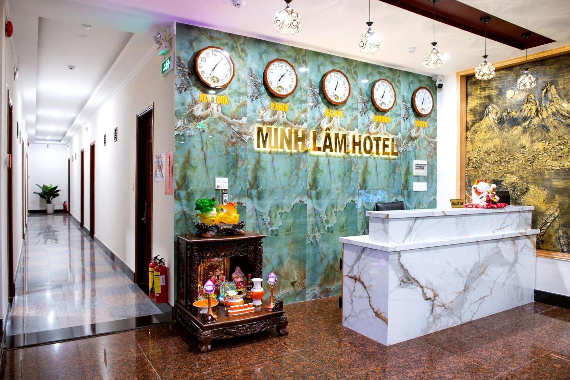 Minh Lam Hotel Pleiku Exterior photo